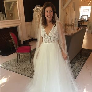 Sarah Seven wedding dress
